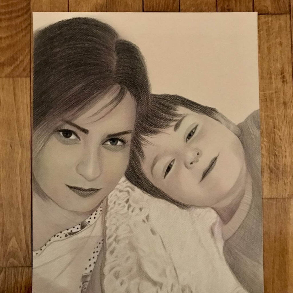 Aydın kişiye özel anne çocuk karakalem portre çizimi, fotoğraftan el yapımı sanatsal hediye - Kuş Adam Sanat