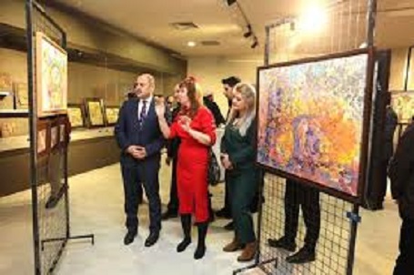 Adıyaman resim sergileri ve profesyonel yağlıboya portre çalışmaları - Kuş Adam Sanat