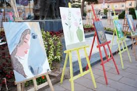 Burdur resim sergileri ve profesyonel yağlıboya portre siparişi - Kuş Adam Sanat